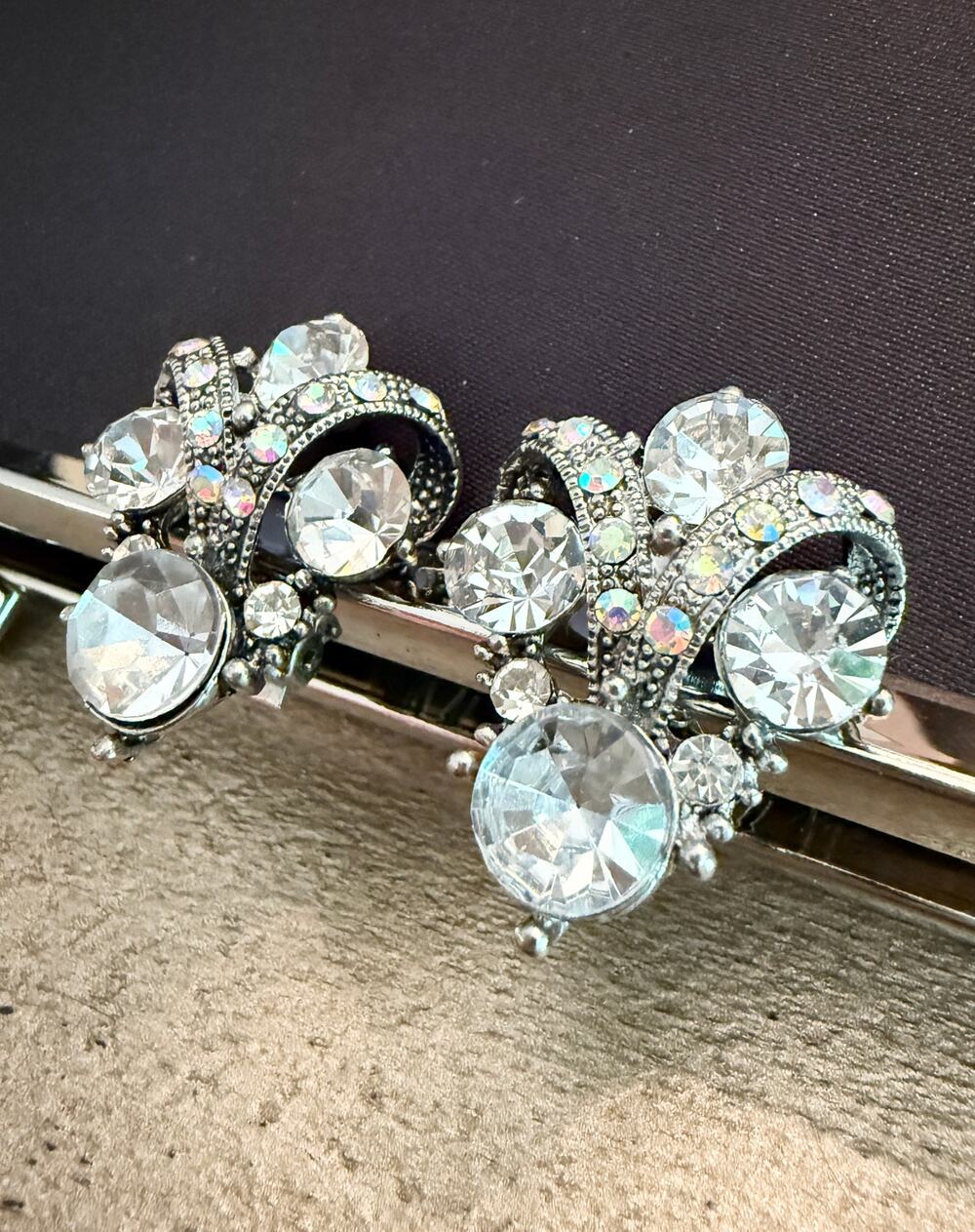 Vtg 1950s Clear Aurora Borealis Rhinestone Cluster Clip On Earrings Bridal Glam